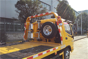 上钢新村附近汽车搭电救援电话