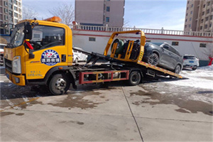 上钢新村救援拖车费用怎么算